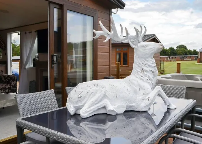 Luxury Boutique Style Lodge With Hot Tub
