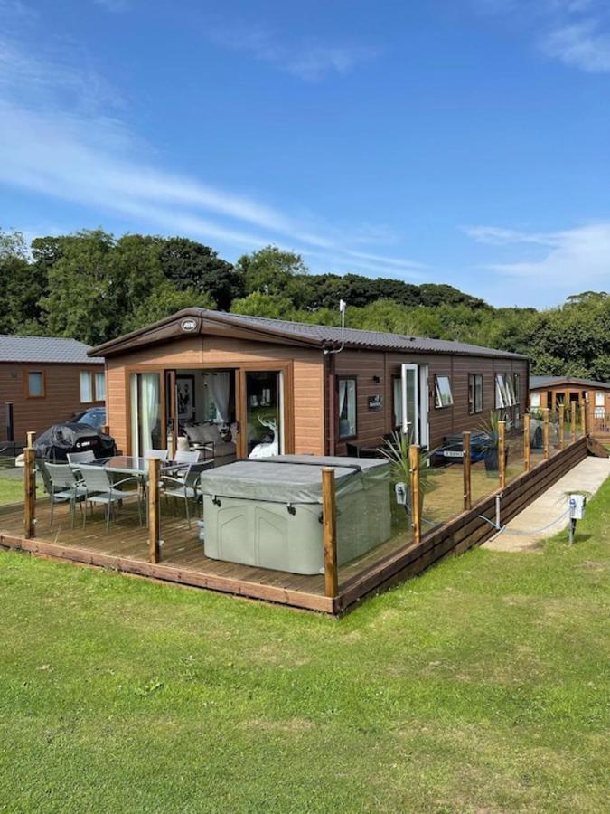 Luxury Boutique Style With Hot Tub Сasa de vacaciones